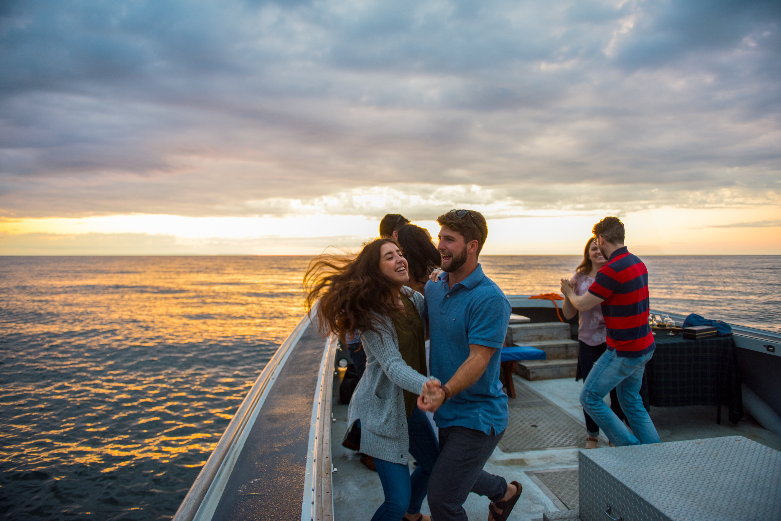 dancing boat